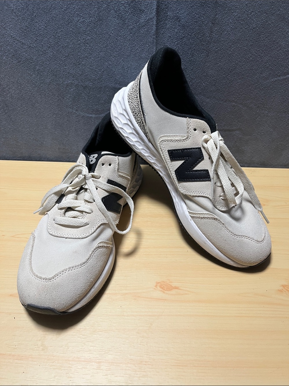 New Balance Fresh Foam X70 Womens Size 10 Beige Black Running Shoes Sneakers
